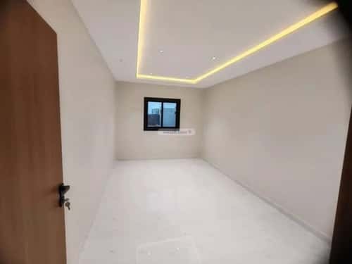 5 bedroom villa in Al Aridh 5