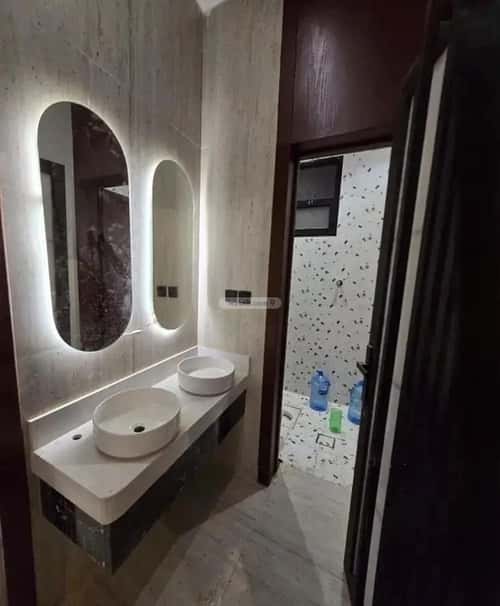 فيلا 7 غرف في طويق 13