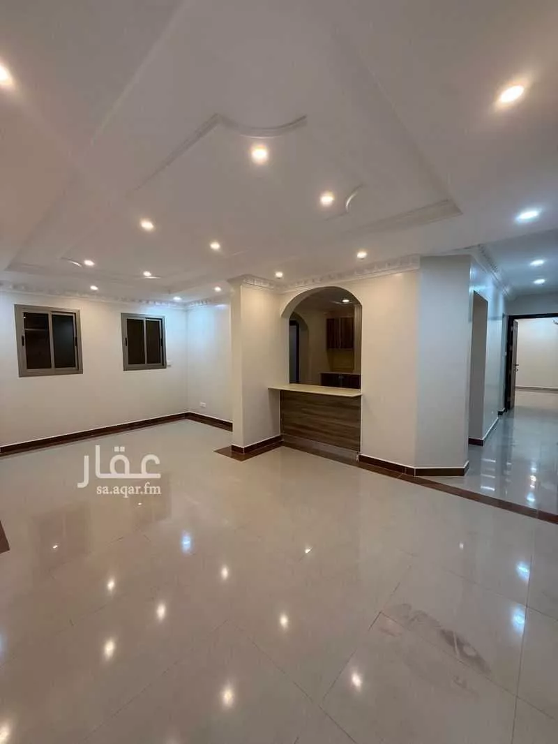 4 bedroom apartment in Hajar, Eastern Province 13