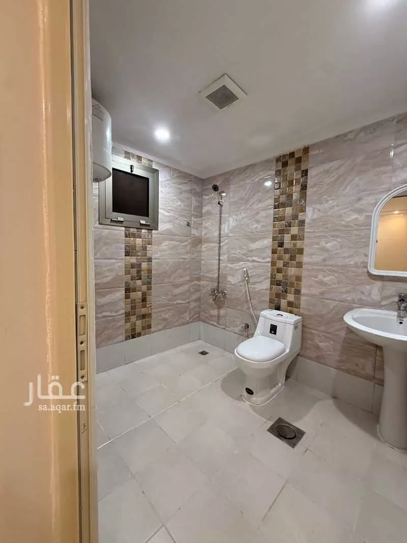 4 bedroom apartment in Hajar, Eastern Province 17
