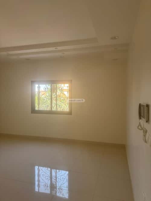 3 bedroom floor in Al Rabie 2