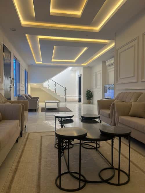 7 bedroom villa in Al Rimal 3
