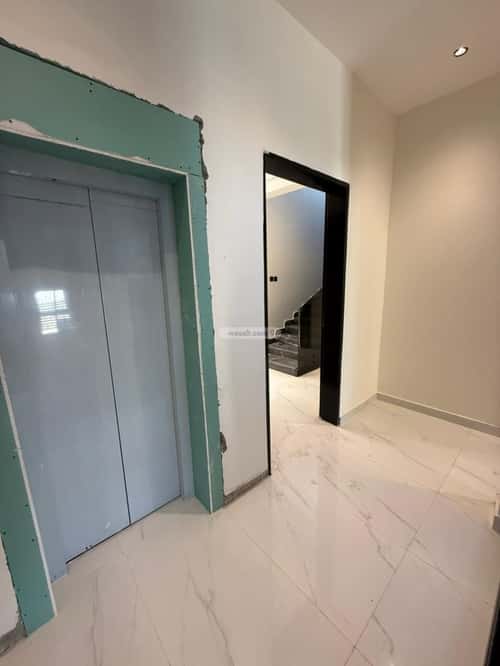 5 bedroom apartment in Al Rimal 2