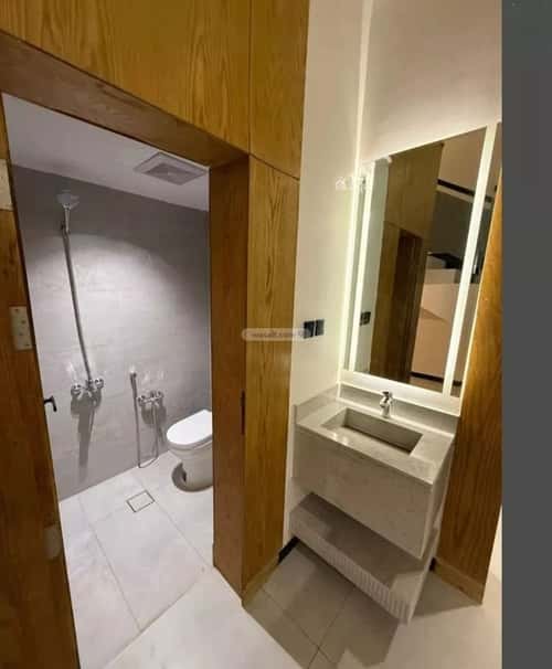 5 bedroom villa in Al Janadriyah 3