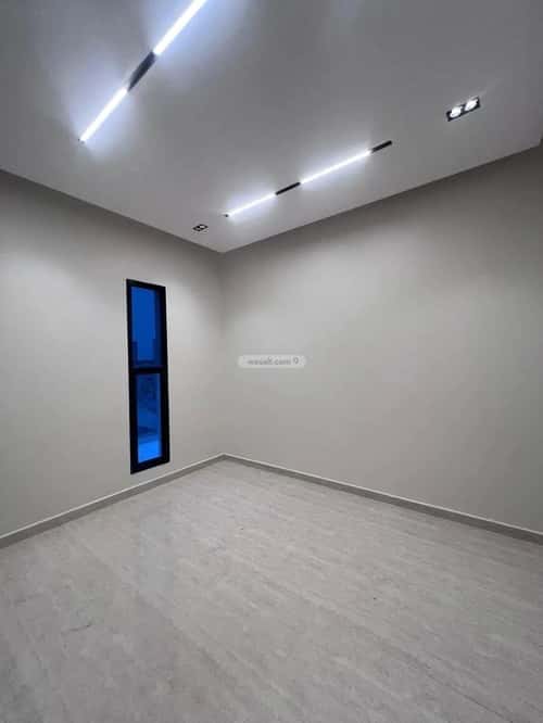 شقة 3 غرف في الرمال 4