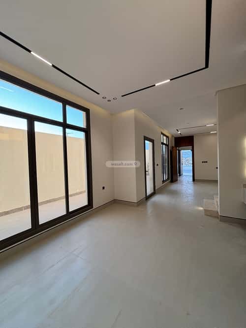 5 bedroom villa in Al Mahdiyyah 12