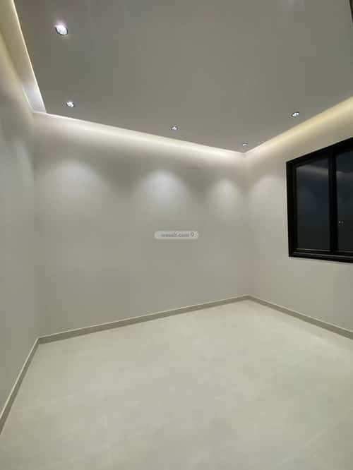 6 bedroom villa in Al Janadriyah 19