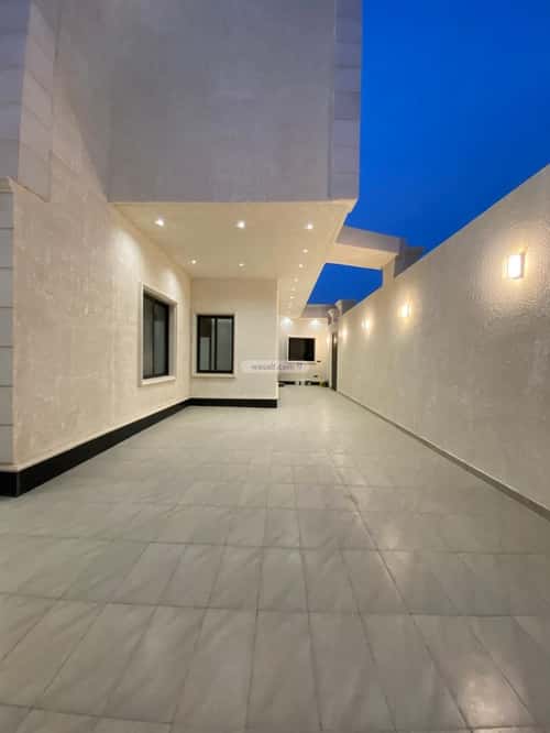6 bedroom villa in Al Janadriyah 11