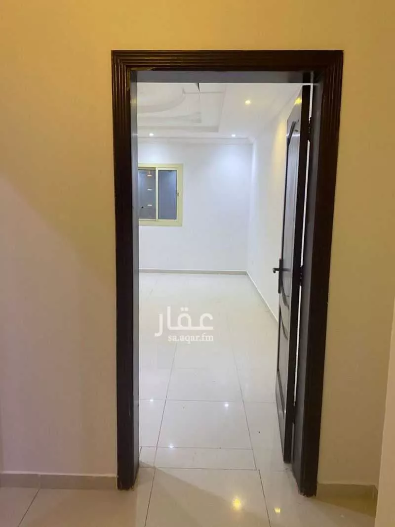 شقة 4 غرف في الريان 11