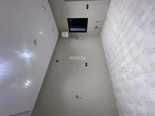 5 bedroom floor in Al Janadriyah 2