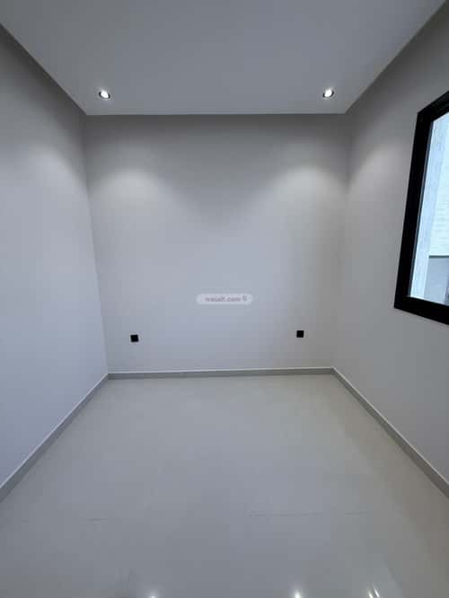 5 bedroom apartment in Al Janadriyah 4