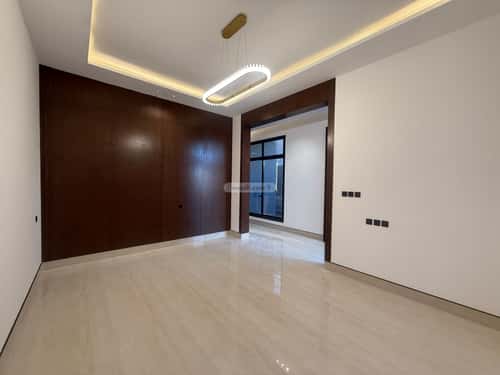 4 bedroom villa in Al Mahdiyyah 2