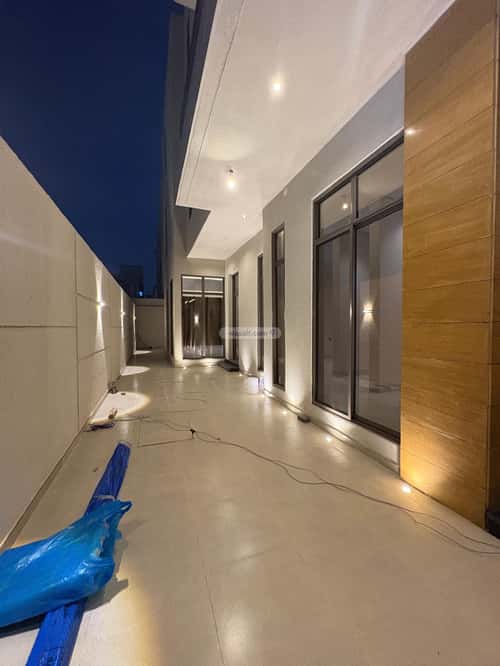 6 bedroom villa in Al Mahdiyyah 2