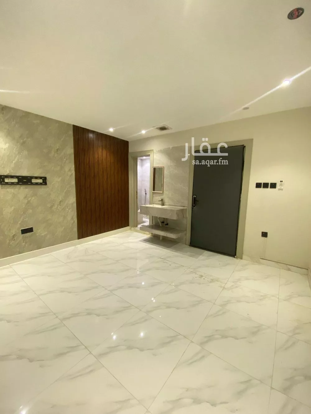 1 bedroom apartment in Al Mughrizat 2