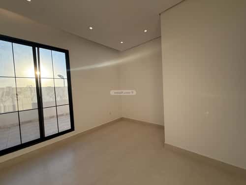 5 bedroom villa in Al Mahdiyyah 2