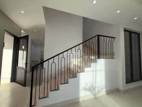 5 bedroom villa in Al Mahdiyyah 5