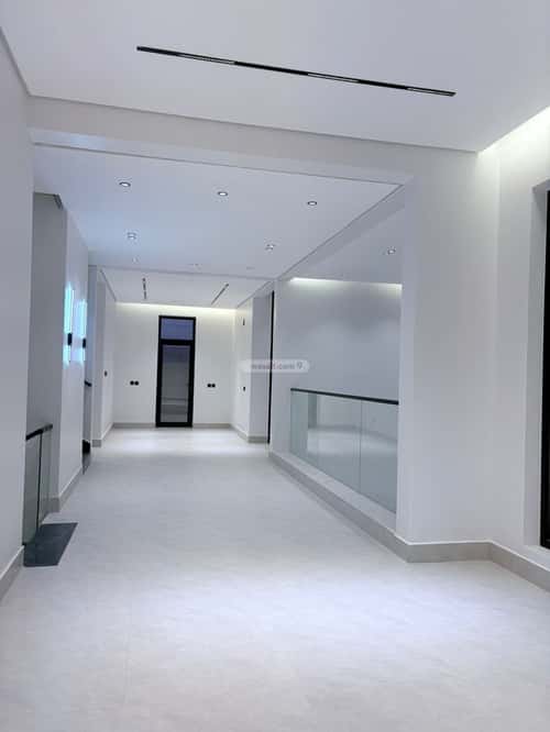 5 bedroom villa in Al Mahdiyyah 10