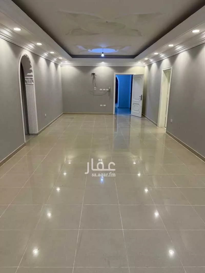 شقة 5 غرف في الصفا 9
