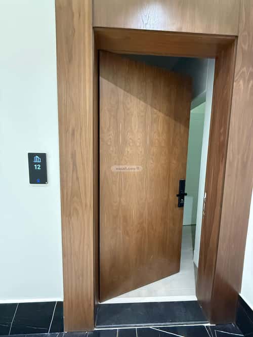 4 bedroom apartment in Al Yarmouk 5