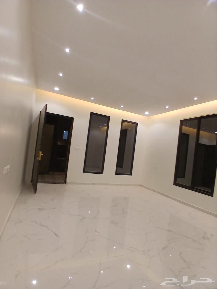 5 bedroom villa in Al Murjan 4