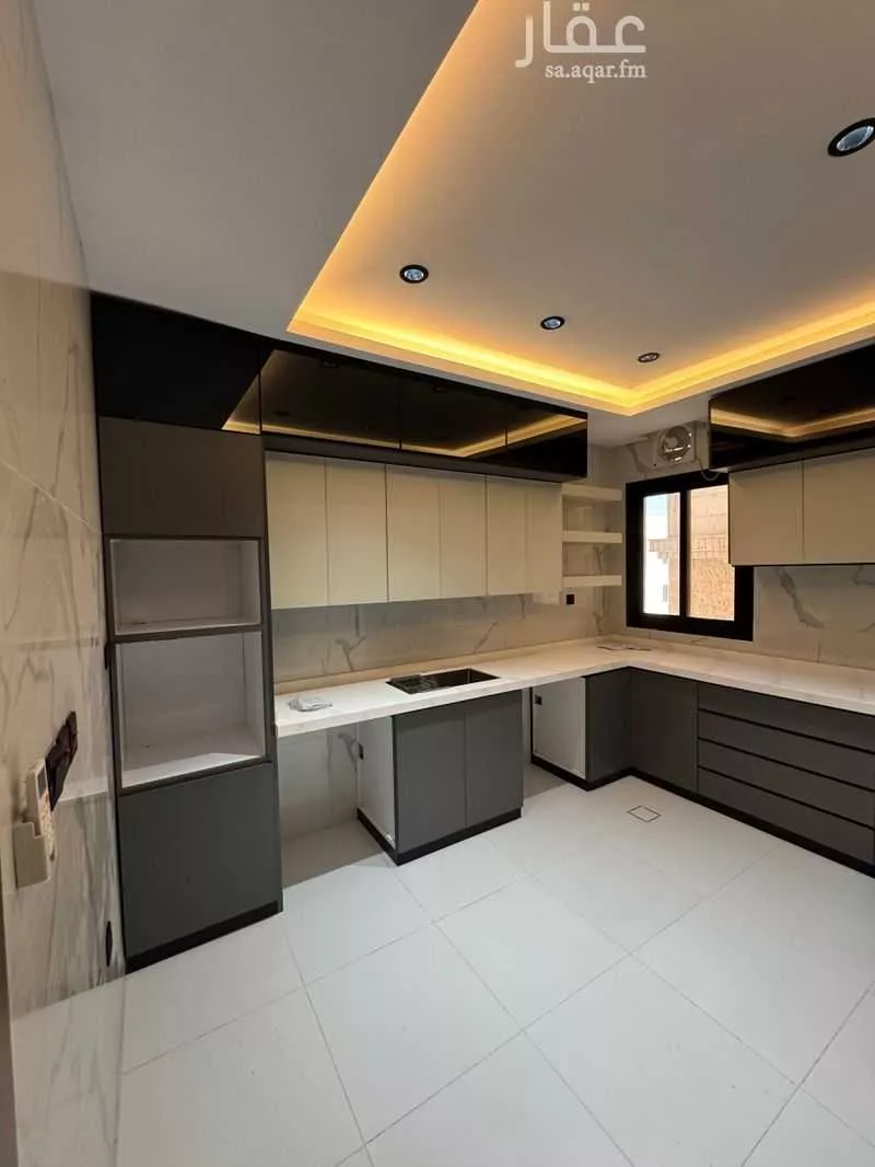 شقة 4 غرف في النهضة 6