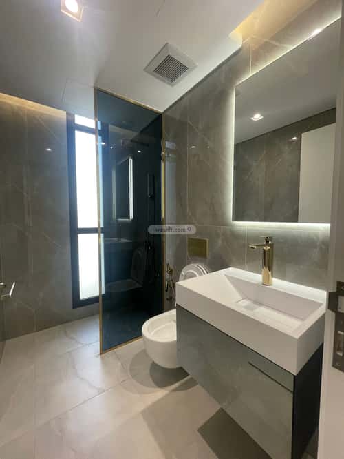 4 bedroom villa in Sidrah 8