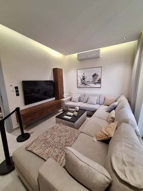 4 bedroom floor in Badr 17