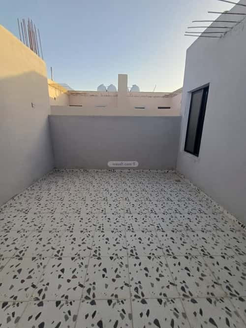 5 bedroom apartment in Badr 3