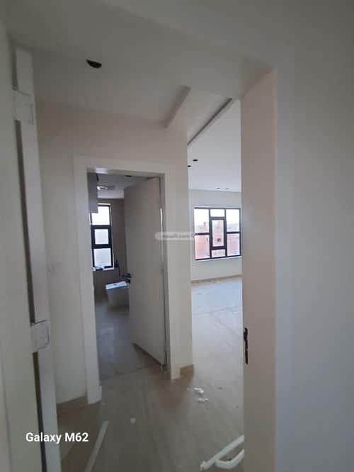 3 bedroom apartment in Al Hazm 6