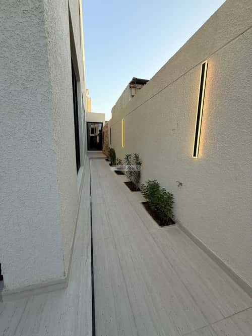 6 bedroom floor in Badr 4