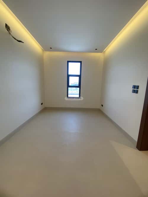 6 bedroom apartment in Tuwaiq 10