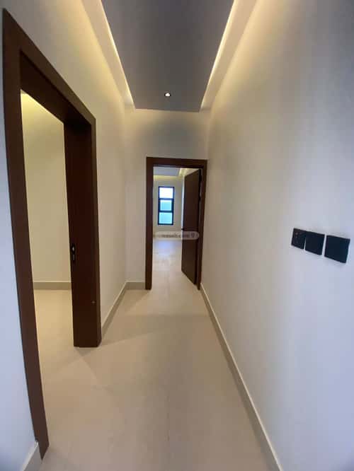 6 bedroom apartment in Tuwaiq 4