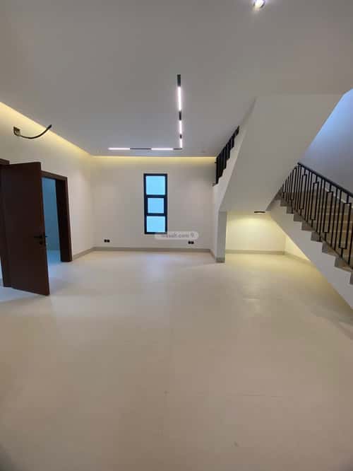 6 bedroom apartment in Tuwaiq 18