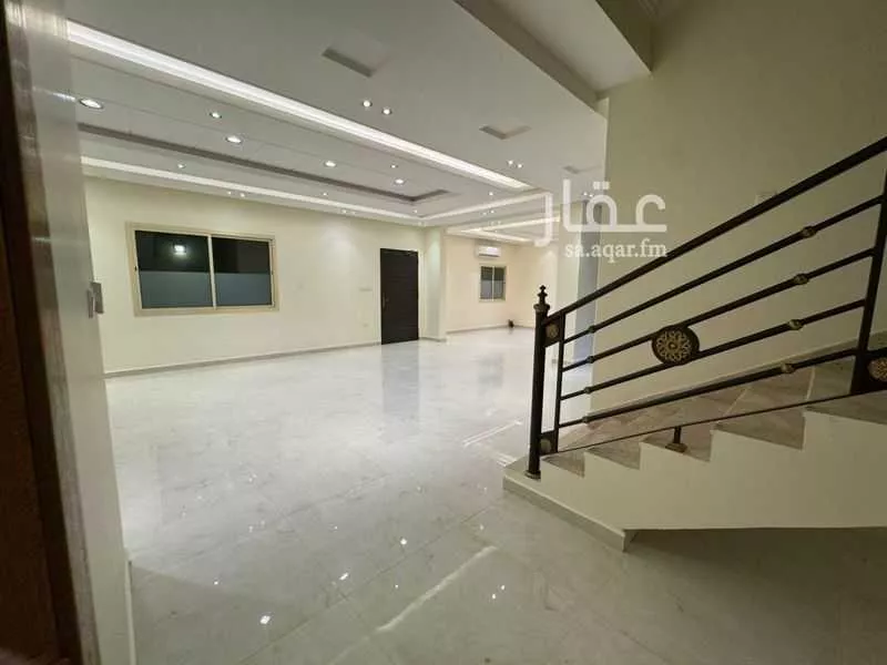 5 bedroom villa in Al Qairawan 14