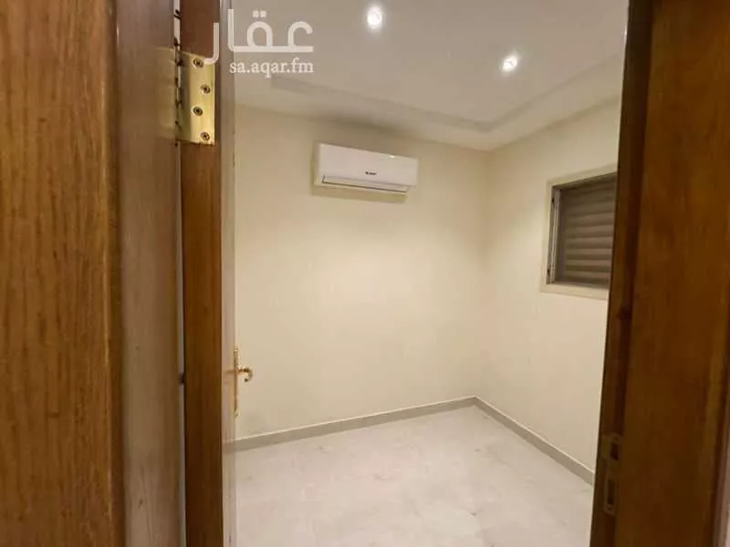 5 bedroom villa in Al Qairawan 18