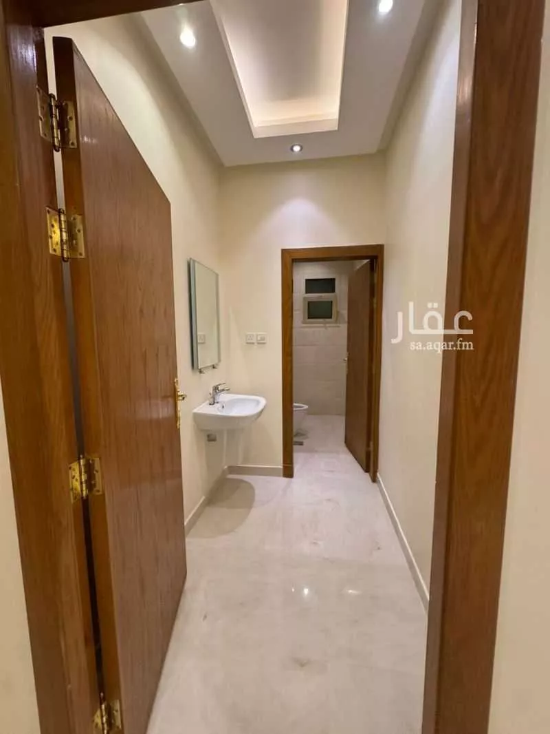 5 bedroom villa in Al Qairawan 21