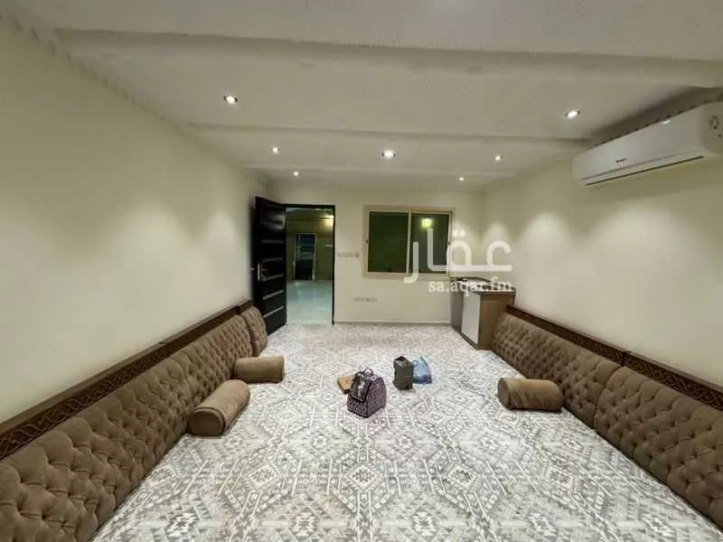 5 bedroom villa in Al Qairawan 6