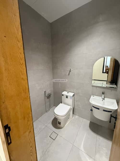 5 bedroom apartment in Al Janadriyah 13
