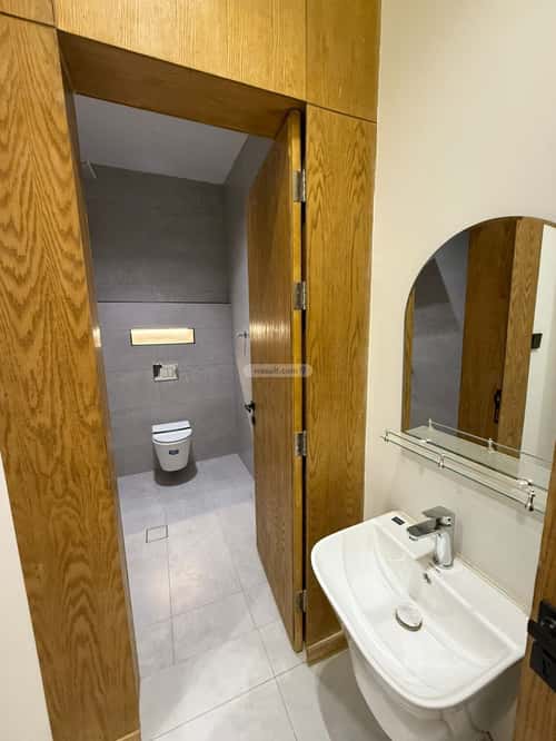 5 bedroom apartment in Al Janadriyah 8
