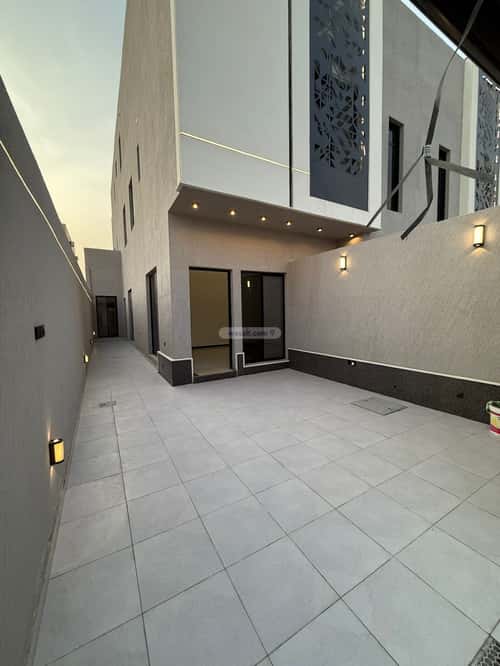 5 bedroom apartment in Al Janadriyah 10