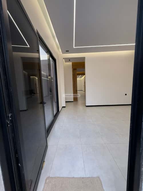 5 bedroom apartment in Al Janadriyah 12
