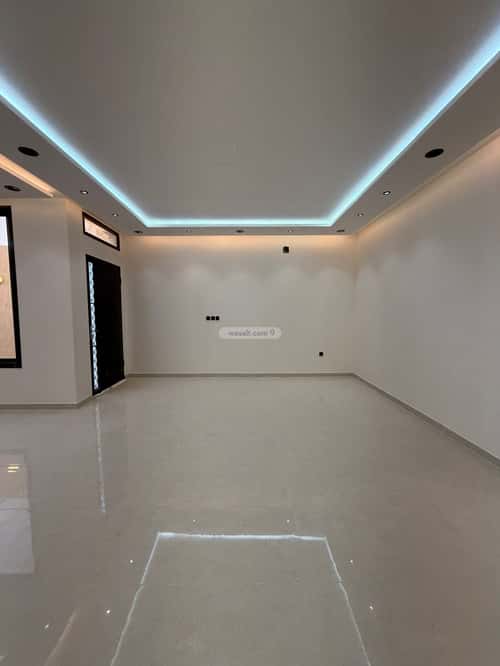 6 bedroom apartment in Al Janadriyah 3