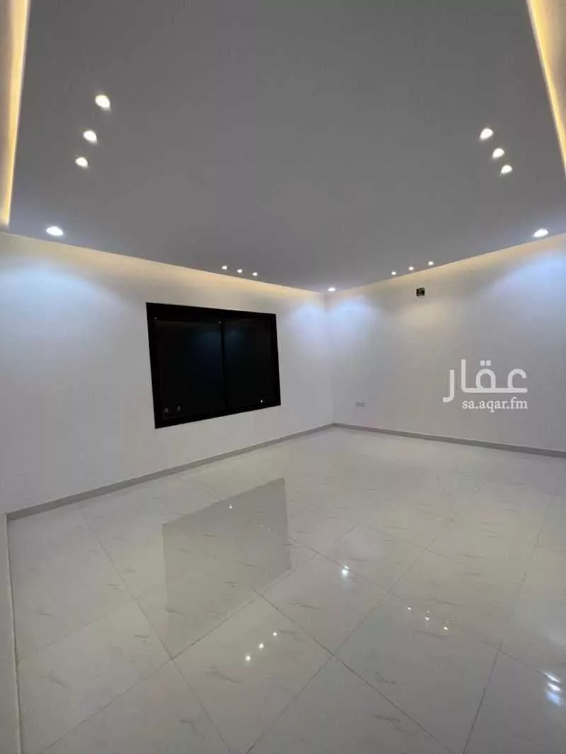 7 bedroom villa in Al Qadisiyah 2