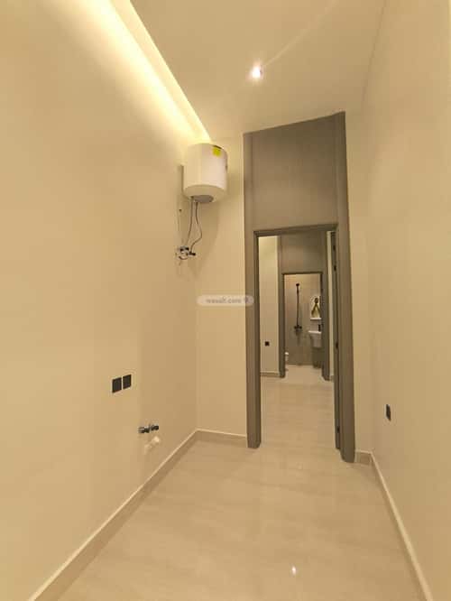 6 bedroom floor in Al Janadriyah 6