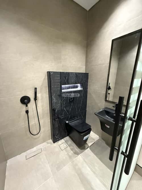 5 bedroom apartment in Al Rimal 7