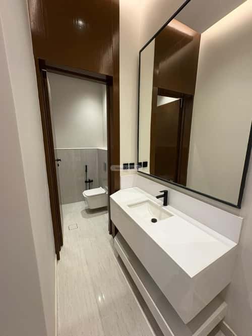 5 bedroom floor in Al Bayan 8