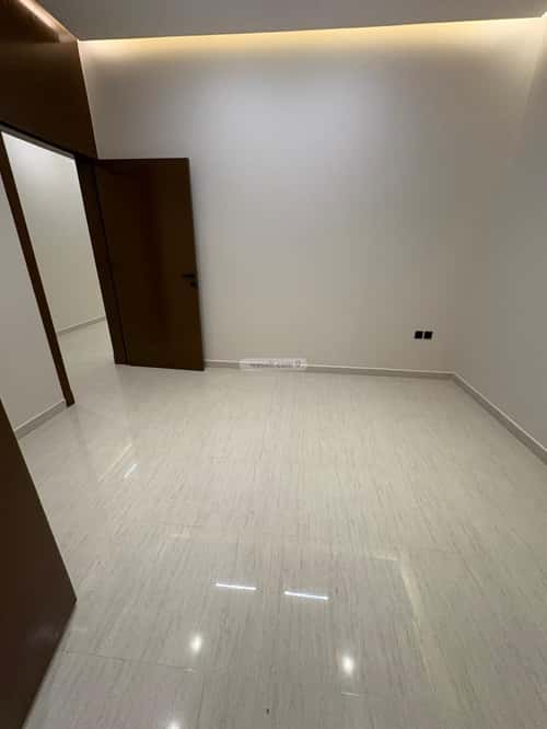 5 bedroom floor in Al Bayan 2