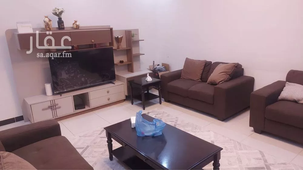 3 bedroom floor in Al Nahda 13