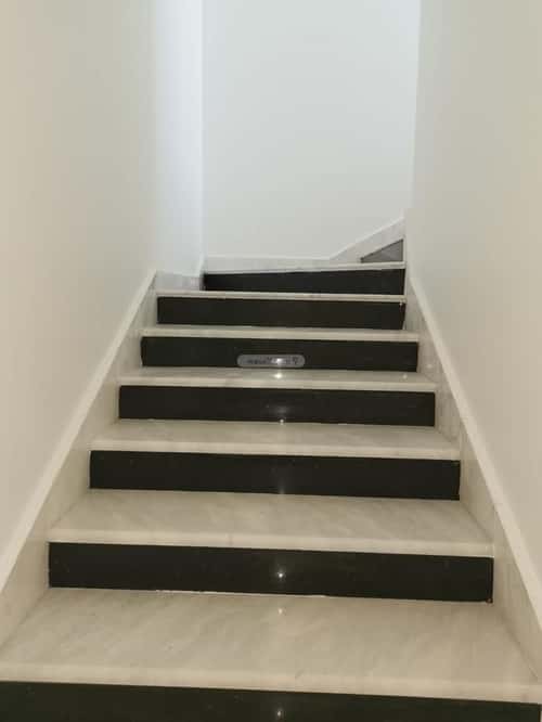 7 bedroom villa in Al Aridh 3