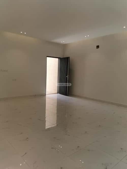 7 bedroom villa in Al Aridh 4